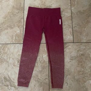 Gymshark…Ombré maroon…size large